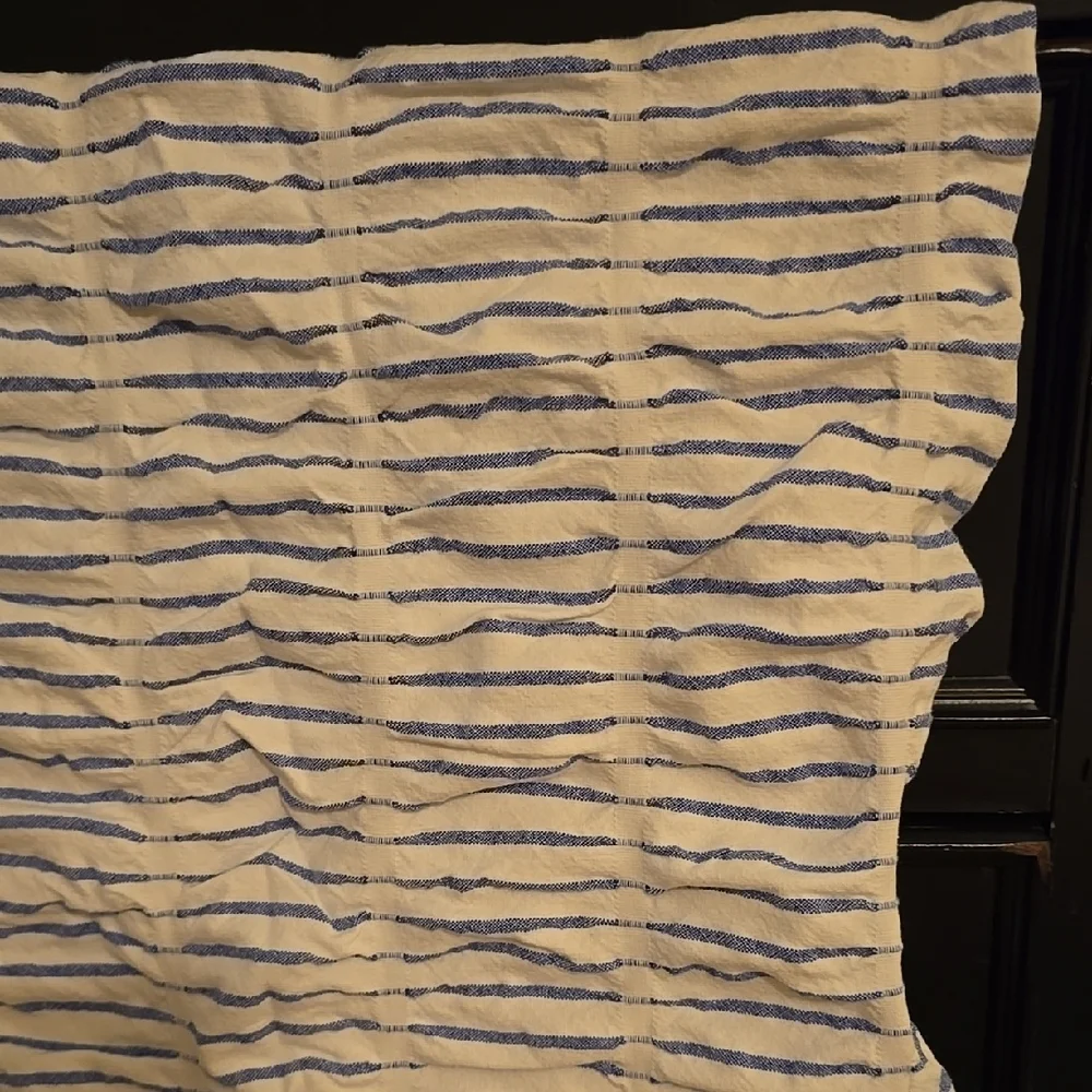 Threshold Striped Blu & White Gathered Fabric. Excellent Quality.